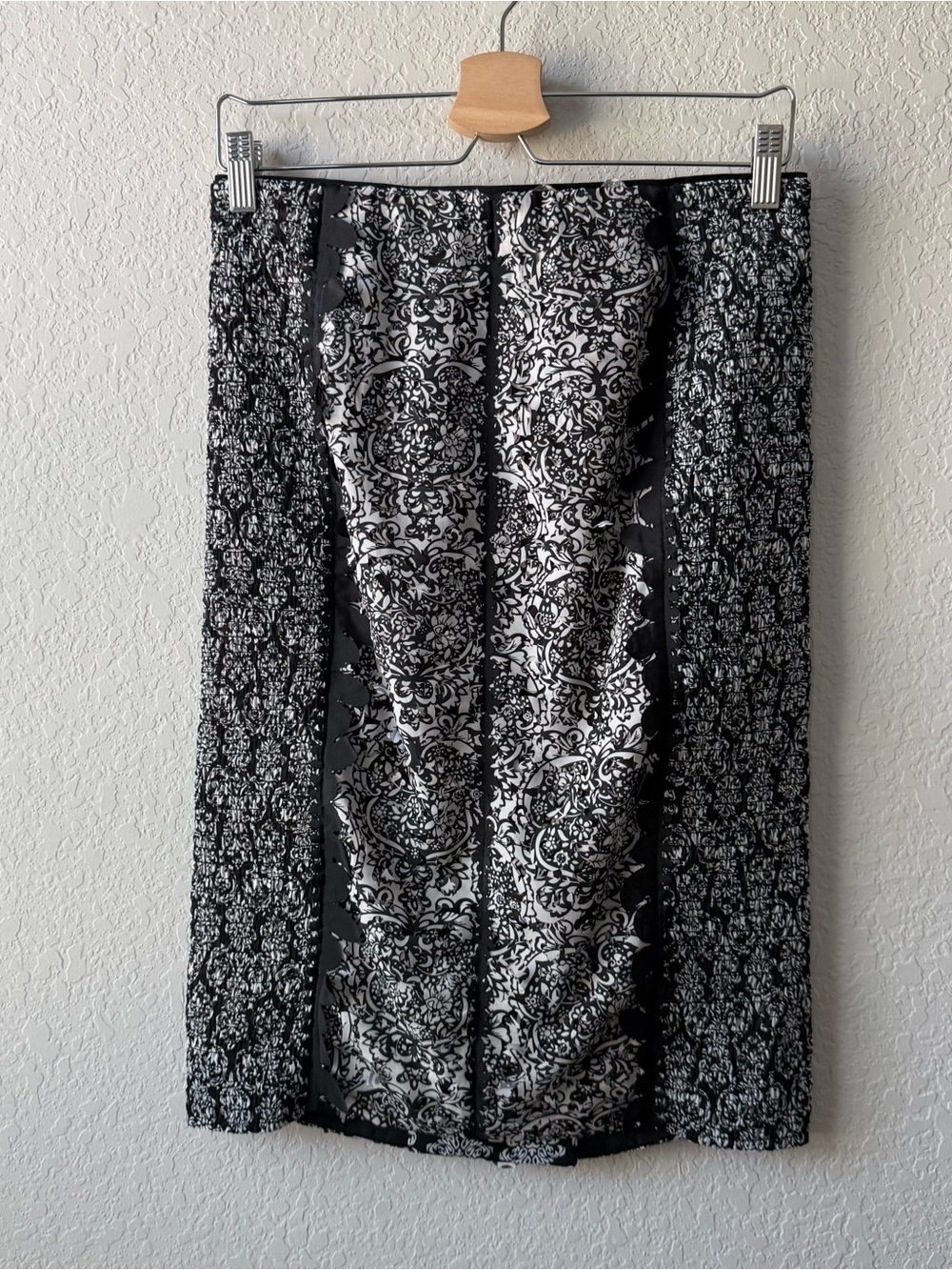 Beguile by Byron Lars Black and White Damask Panel Pencil Skirt